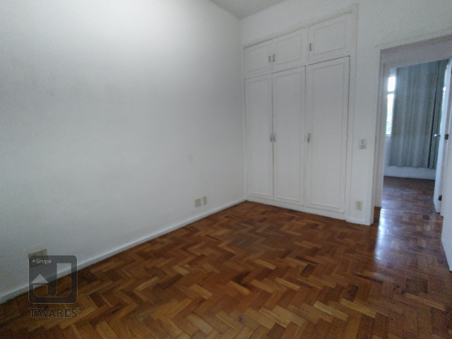 Apartamento para alugar com 3 quartos, 77m² - Foto 9