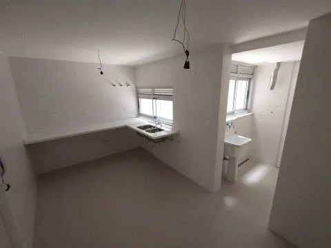 Apartamento à venda com 3 quartos, 180m² - Foto 28