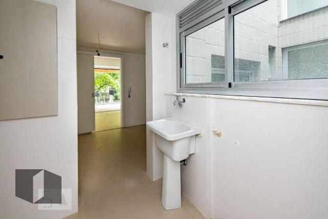 Apartamento à venda com 3 quartos, 180m² - Foto 30