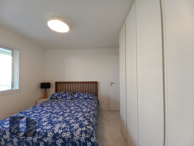 Apartamento à venda com 3 quartos, 118m² - Foto 13