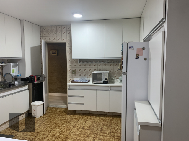 Apartamento à venda com 4 quartos, 328m² - Foto 13