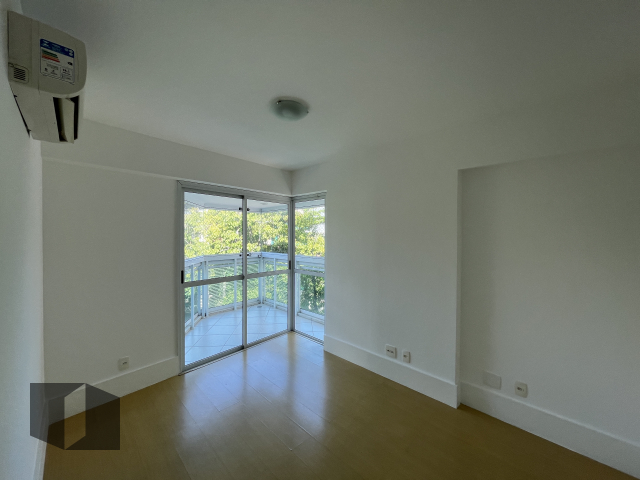 Apartamento à venda com 3 quartos, 120m² - Foto 10