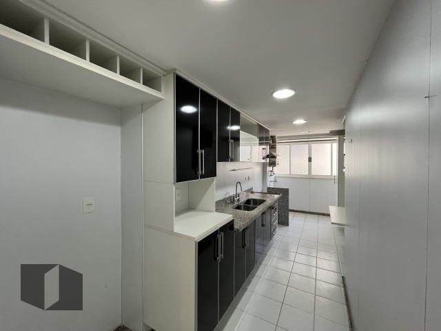 Apartamento à venda com 3 quartos, 120m² - Foto 13