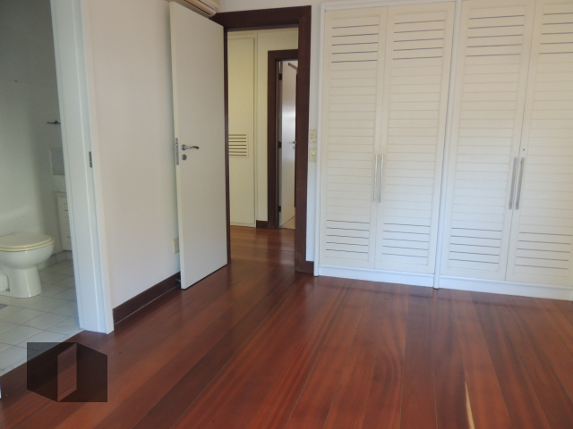 Apartamento à venda com 4 quartos, 256m² - Foto 14