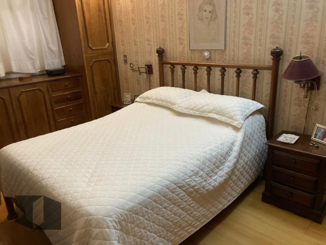 Apartamento à venda com 3 quartos, 201m² - Foto 16