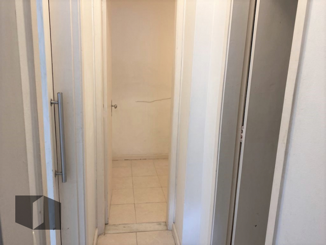 Apartamento à venda com 1 quarto, 65m² - Foto 10