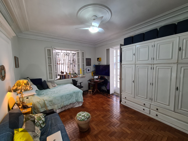 Casa à venda com 7 quartos, 286m² - Foto 4