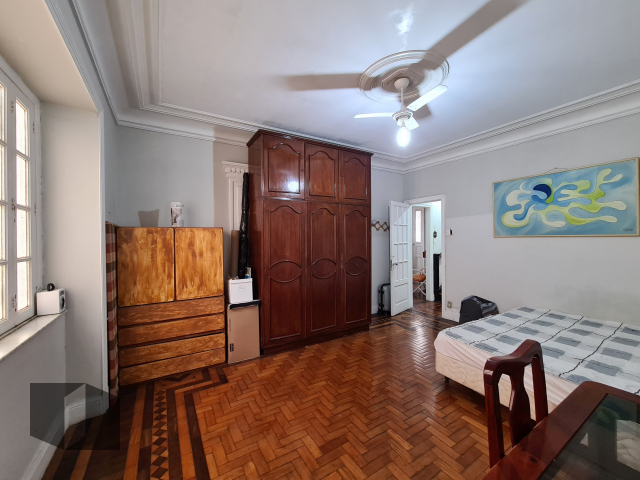 Casa à venda com 7 quartos, 286m² - Foto 19