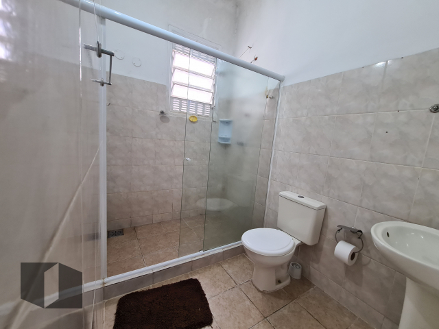 Casa à venda com 7 quartos, 286m² - Foto 42