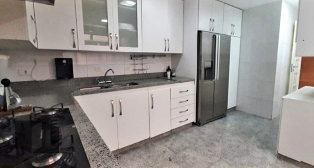 Apartamento à venda com 4 quartos, 165m² - Foto 21