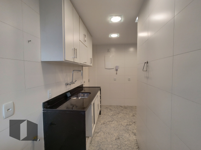 Apartamento à venda com 3 quartos, 150m² - Foto 25