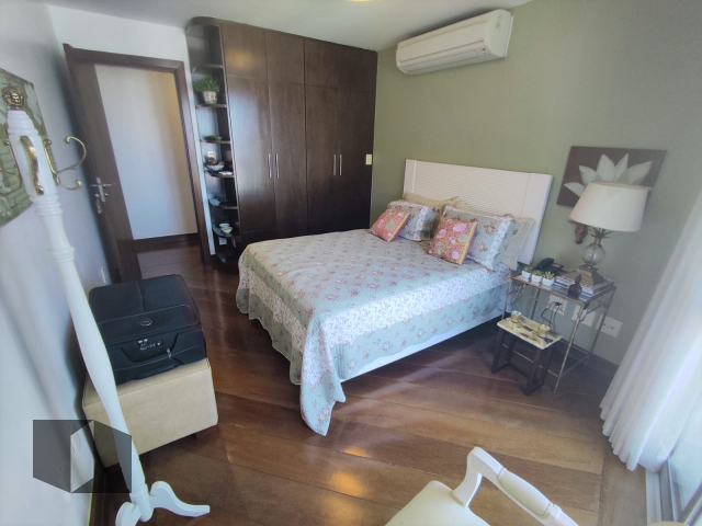 Apartamento à venda com 5 quartos, 215m² - Foto 14