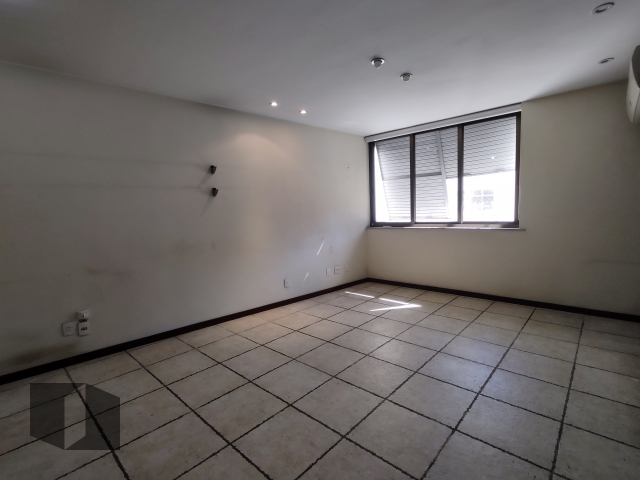 Apartamento à venda com 4 quartos, 280m² - Foto 12