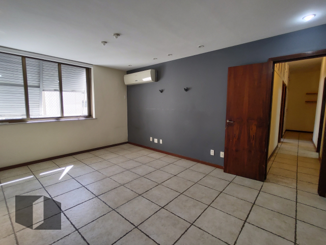 Apartamento à venda com 4 quartos, 280m² - Foto 13