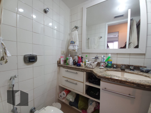 Apartamento à venda com 2 quartos, 64m² - Foto 21