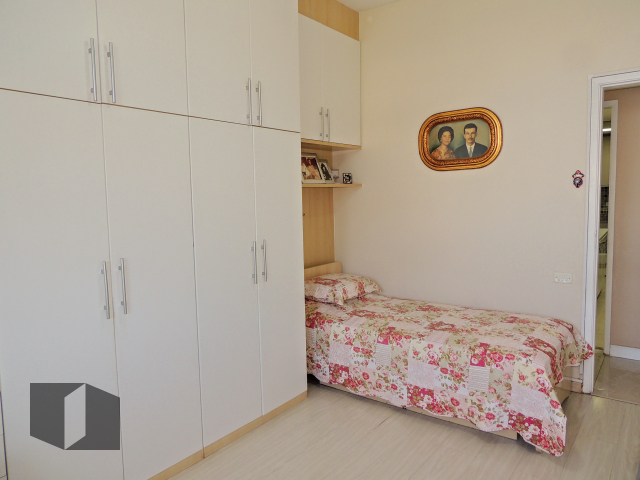 Apartamento à venda com 3 quartos, 117m² - Foto 15