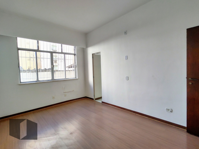 Apartamento à venda com 3 quartos, 195m² - Foto 6