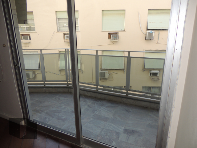 Apartamento à venda com 3 quartos, 125m² - Foto 21