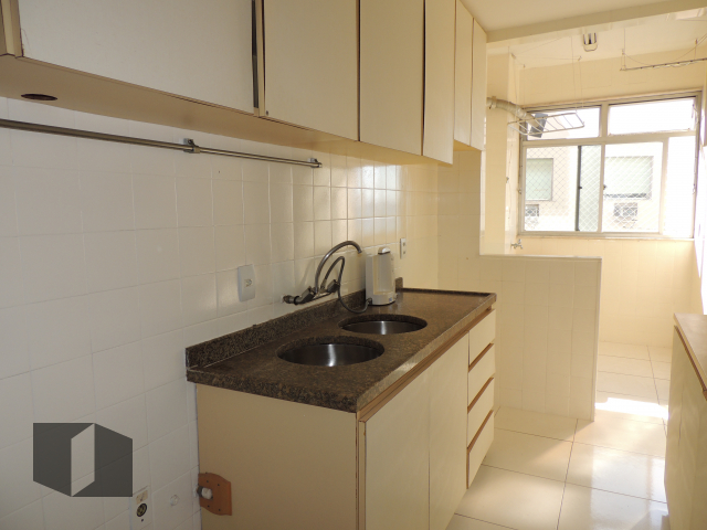 Apartamento à venda com 3 quartos, 125m² - Foto 27