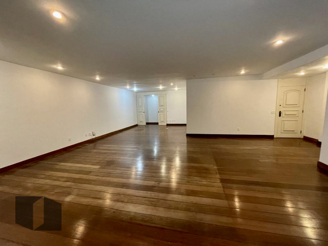 Apartamento à venda com 4 quartos, 245m² - Foto 6