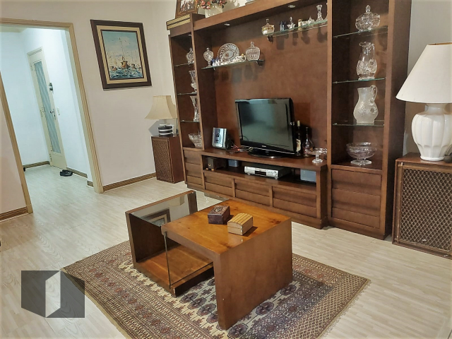 Apartamento à venda com 4 quartos, 191m² - Foto 3