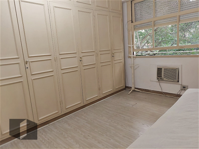 Apartamento à venda com 4 quartos, 191m² - Foto 12