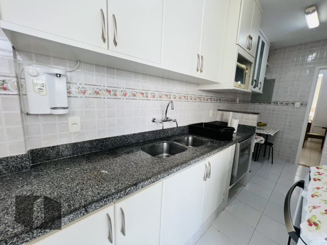 Apartamento à venda com 3 quartos, 115m² - Foto 25