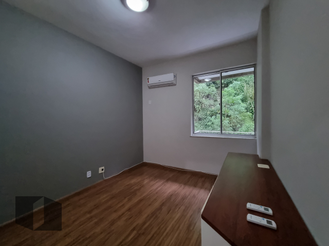 Apartamento à venda com 2 quartos, 93m² - Foto 8