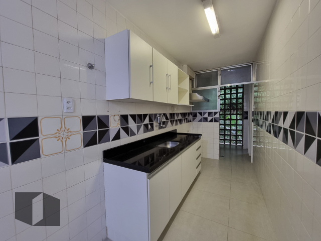 Apartamento à venda com 2 quartos, 93m² - Foto 25