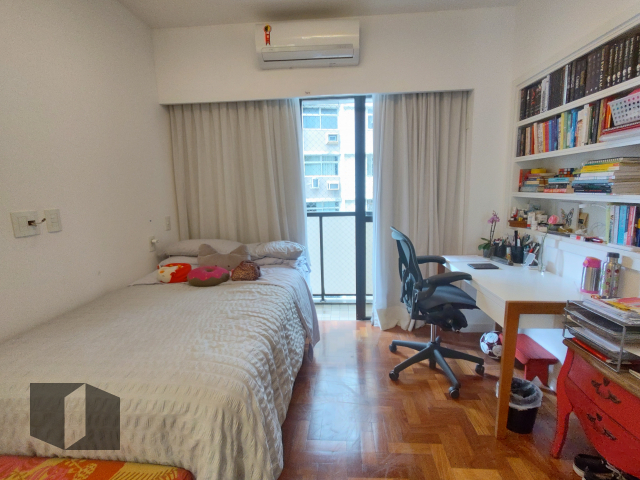 Apartamento à venda com 4 quartos, 227m² - Foto 13