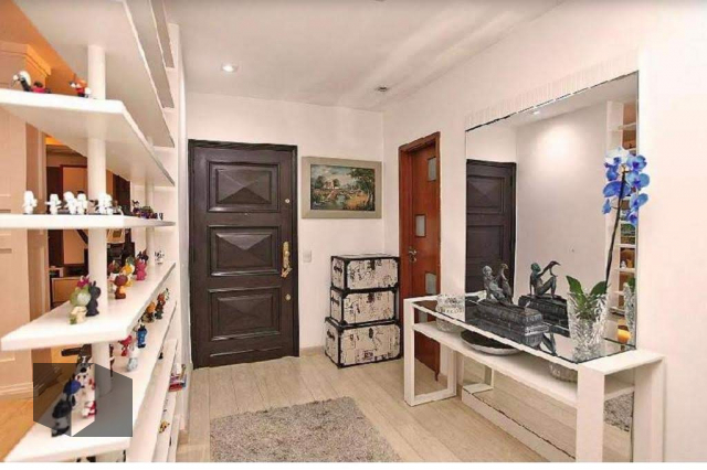 Apartamento à venda com 4 quartos, 260m² - Foto 5