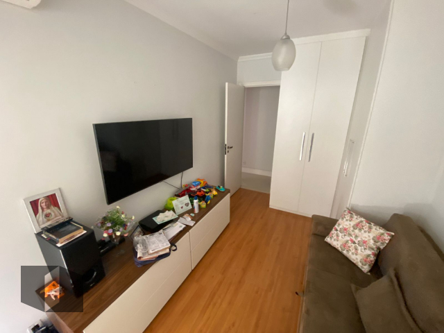 Apartamento à venda com 4 quartos, 216m² - Foto 15