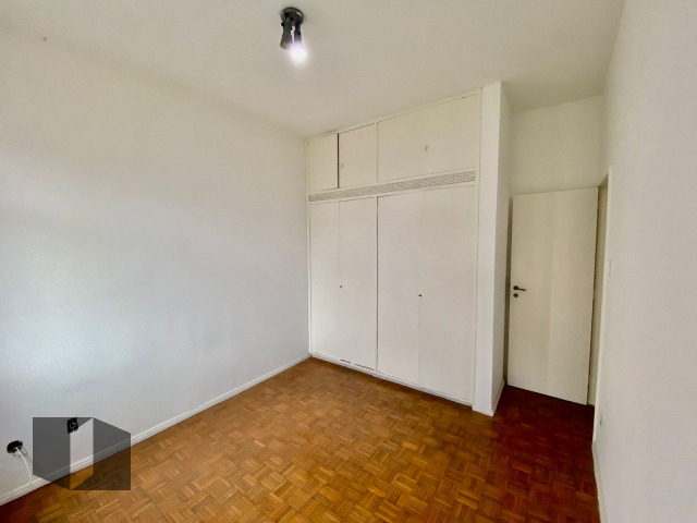 Apartamento à venda com 3 quartos, 132m² - Foto 18