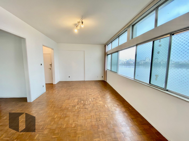 Apartamento à venda com 3 quartos, 132m² - Foto 1