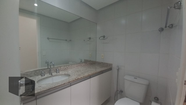 Apartamento à venda com 2 quartos, 72m² - Foto 11