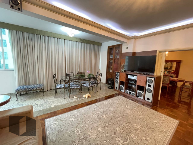 Apartamento à venda com 5 quartos, 287m² - Foto 9