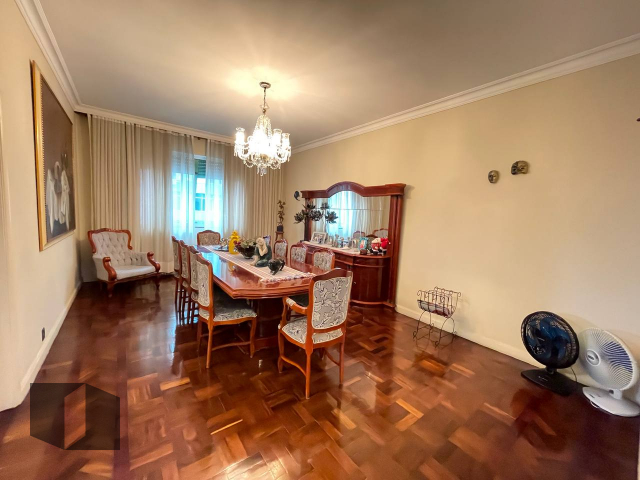 Apartamento à venda com 5 quartos, 287m² - Foto 3