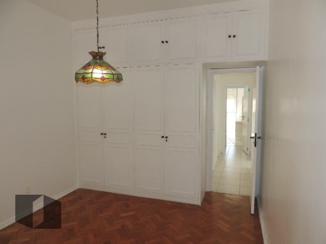 Apartamento à venda com 3 quartos, 159m² - Foto 28