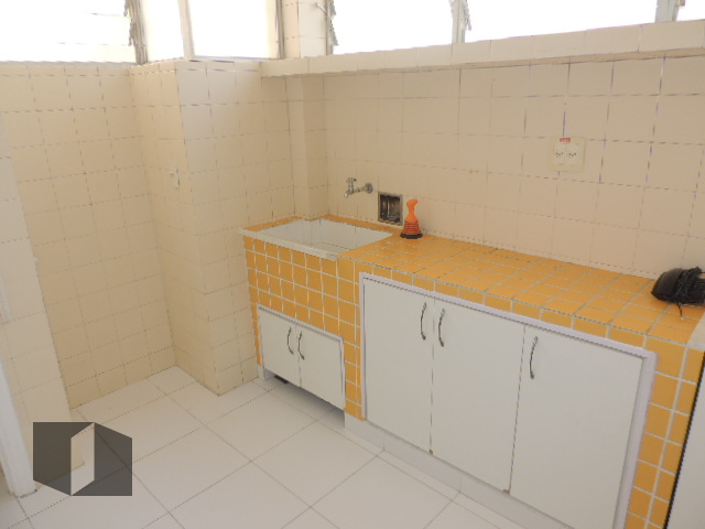 Apartamento à venda com 3 quartos, 159m² - Foto 35