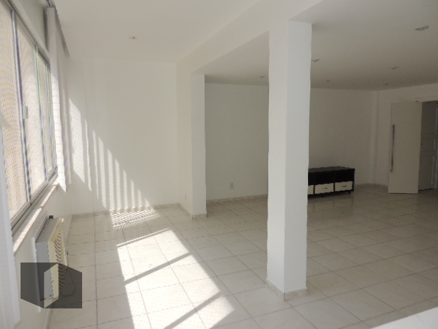 Apartamento à venda com 3 quartos, 159m² - Foto 7