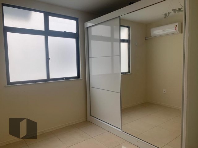 Apartamento à venda com 3 quartos, 116m² - Foto 12