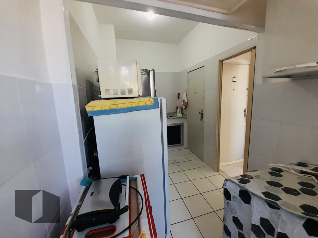 Apartamento à venda com 2 quartos, 66m² - Foto 12