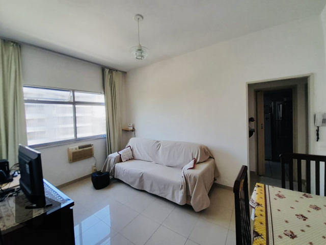 Apartamento à venda com 2 quartos, 66m² - Foto 4