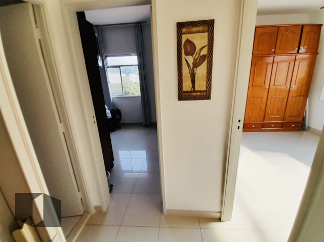 Apartamento à venda com 2 quartos, 66m² - Foto 5