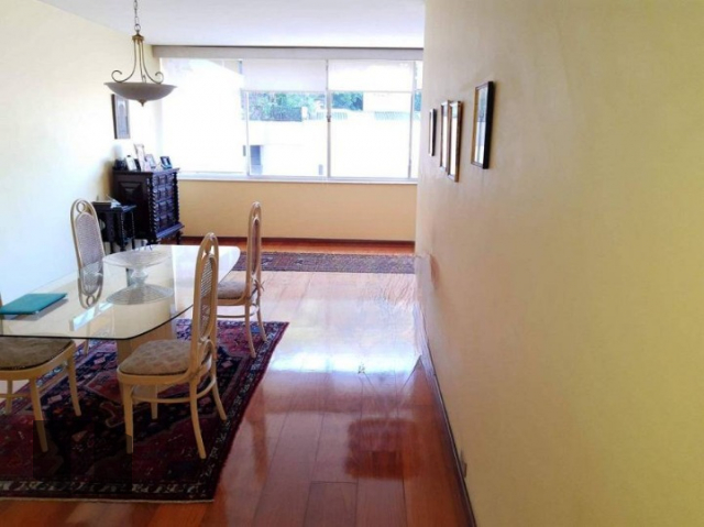 Apartamento à venda com 4 quartos, 300m² - Foto 11