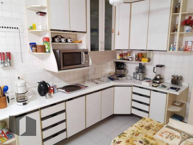 Apartamento à venda com 4 quartos, 300m² - Foto 30