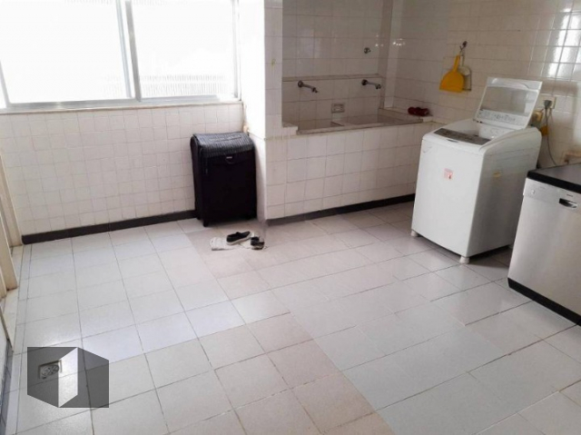 Apartamento à venda com 4 quartos, 300m² - Foto 35