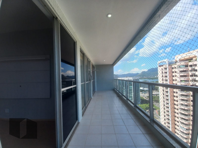 Apartamento à venda com 2 quartos, 88m² - Foto 1