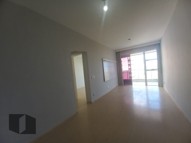 Apartamento à venda com 2 quartos, 88m² - Foto 4