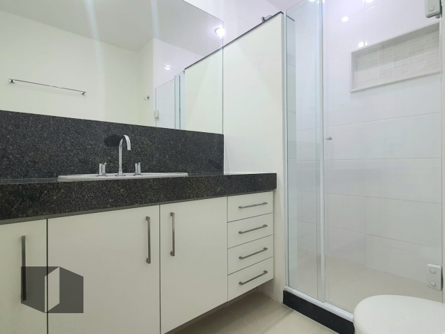 Apartamento à venda com 2 quartos, 71m² - Foto 9